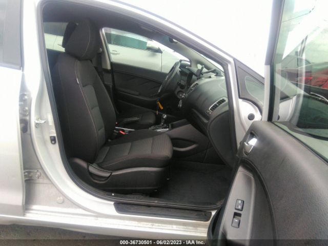 3KPFK4A74HE038728 KIA FORTE LX
