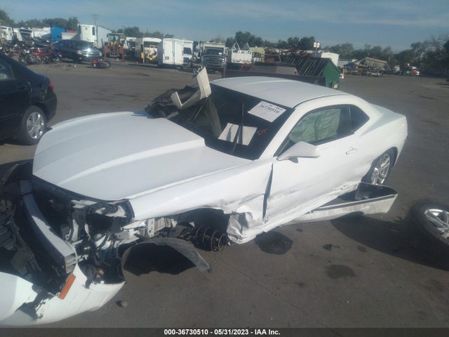 Chevrolet CAMARO LS 2015 2G1FA1E3XF9105541 Image 2