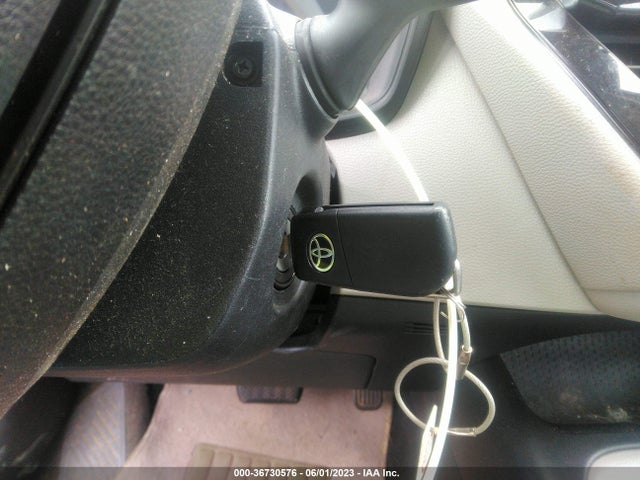 2021 TOYOTA COROLLA LE VIN: 5YFEPMAE6MP181300