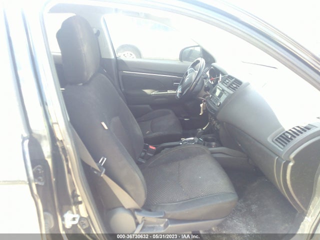 JA4AP3AU6GZ049688 Mitsubishi Outlander Sport 2.0 Es