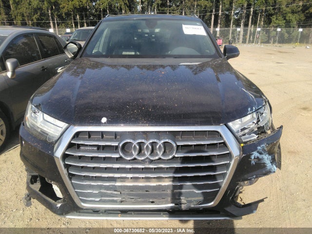 WA1LAAF75HD018254 Audi Q7 Premium Plus