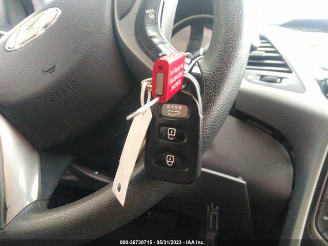 Hyundai ELANTRA SE 2014 KMHDH4AE7EU060073 Image 3