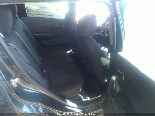 Chevrolet SONIC LT 2016 1G1JC6SH8G4141671 Image 8