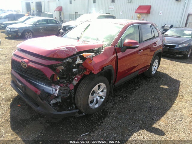 Toyota RAV4 LE 2022 JTMG1RFV7ND086636 Image 2