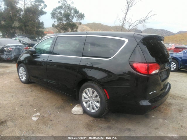 Chrysler PACIFICA L 2018 2C4RC1AG8JR275087 Image 3