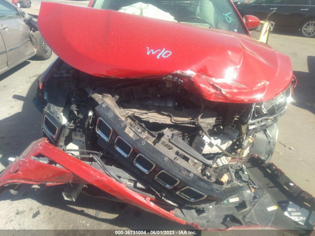 3C4NJDBB3HT665983 Jeep Compass Latitude