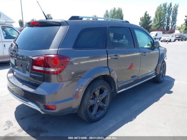 3C4PDDGG8JT371604 Dodge Journey Crossroad