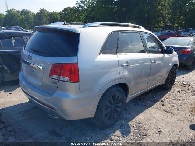 2011 KIA SORENTO SX VIN: 5XYKWDA22BG170887