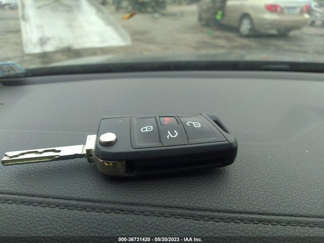 3VWC57BU7KM046185 Volkswagen Jetta S/se/r-line