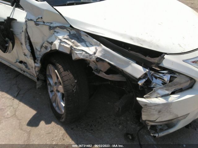 1N4AL3AP0FC221877 Nissan ALTIMA 2.5