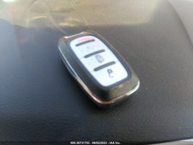 Chrysler PACIFICA L 2018 2C4RC1AG2JR294248 Image 3