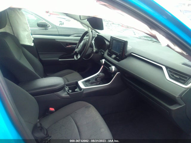 2021 TOYOTA RAV4 XLE VIN: 2T3P1RFV5MC142740
