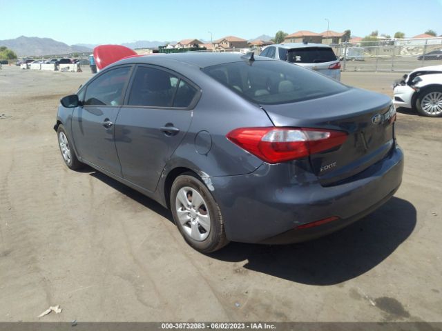 KNAFX4A68G5522174 KIA FORTE LX