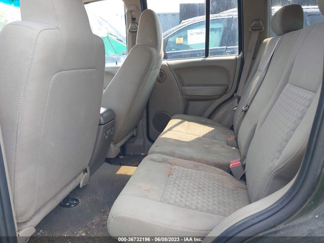 2007 JEEP LIBERTY SPORT VIN: 1J4GL48K97W711068