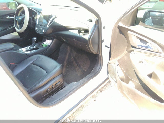 2018 CHEVROLET MALIBU LT VIN: 1G1ZD5ST2JF105646