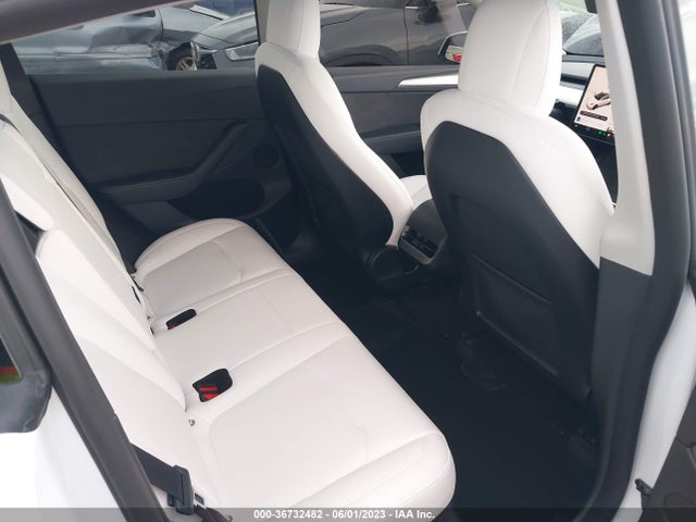 Tesla Model Y Performance 2022 7SAYGDEF1NF521789 Image 8
