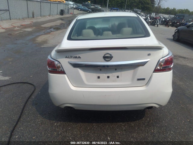 Nissan Altima 2.5 S 2015 1N4AL3AP7FN908620 Image 16
