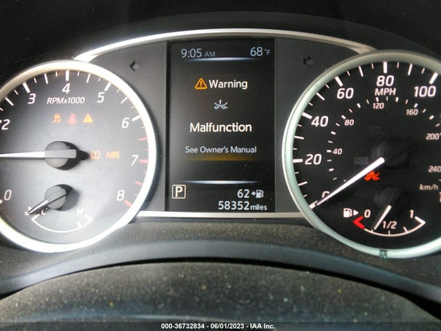 2018 NISSAN SENTRA SV VIN: 3N1AB7AP6JY260657