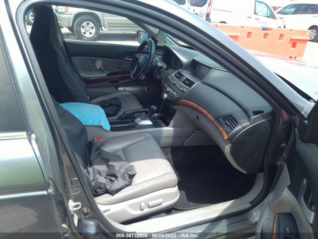 2011 HONDA ACCORD SDN EX-L VIN: 1HGCP2F85BA043491