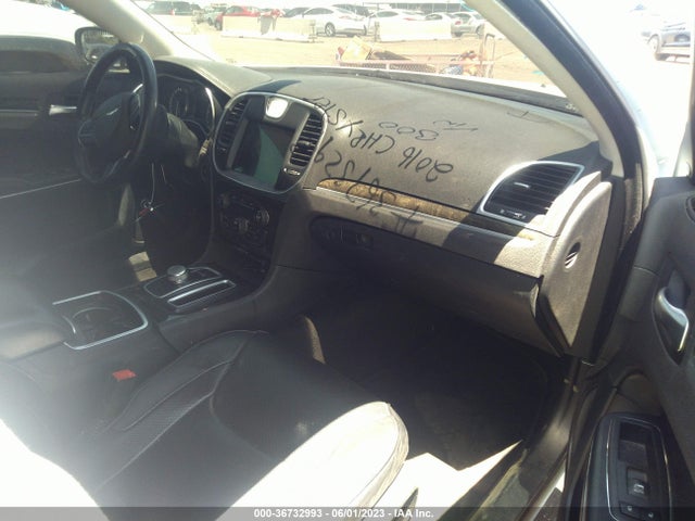 2C3CCAEG2GH161234 Chrysler 300