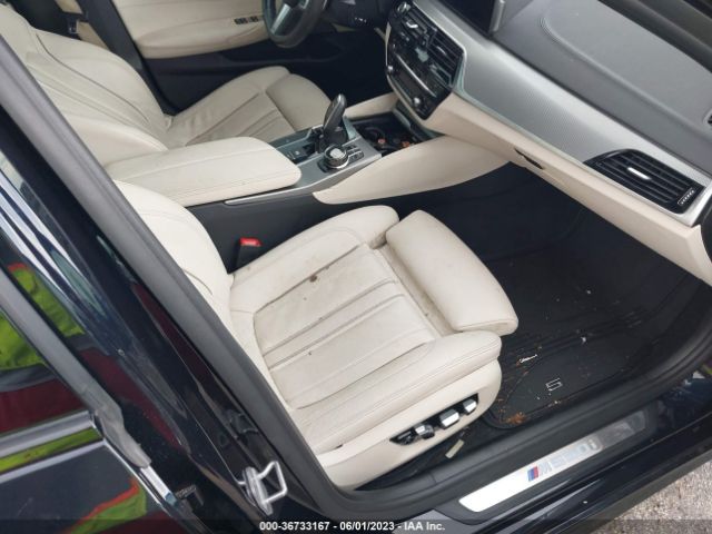 WBAJB9C53JB287282 BMW 5 Series M550i Xdrive