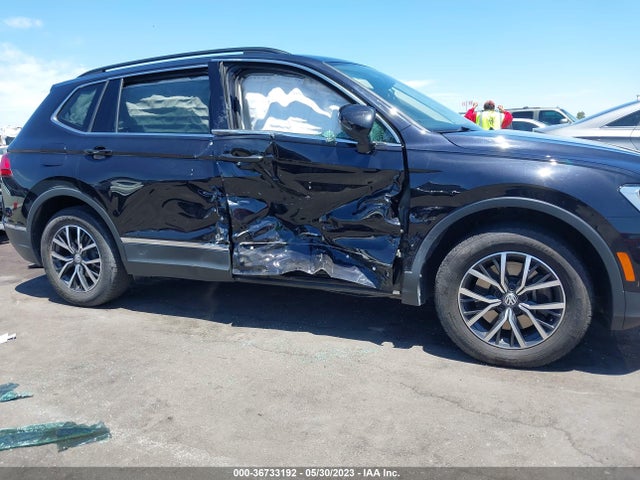 3VV3B7AX3LM120843 Volkswagen Tiguan Se/sel/se R-line Black