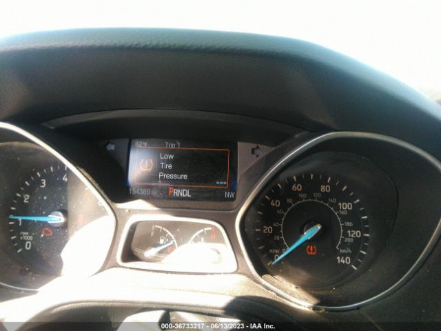 1FADP3K28FL301433 Ford FOCUS SE