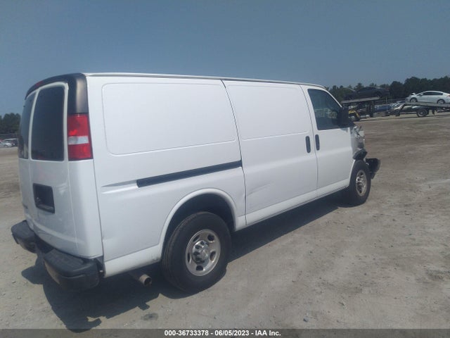 Chevrolet EXPRESS CARGO VAN 2020 1GCWGAFG2L1227351 Image 4