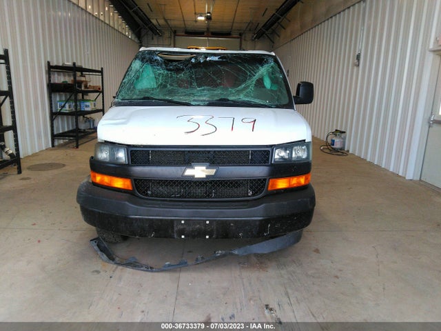 Chevrolet EXPRESS CARGO VAN 2019 1GCWGAFG4K1177034 Image 12