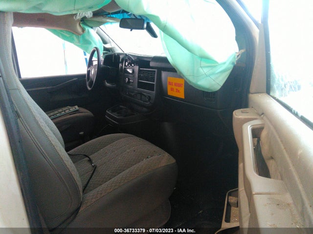 Chevrolet EXPRESS CARGO VAN 2019 1GCWGAFG4K1177034 Image 5