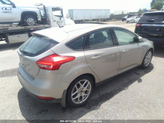 1FADP3K23FL277932 Ford FOCUS SE