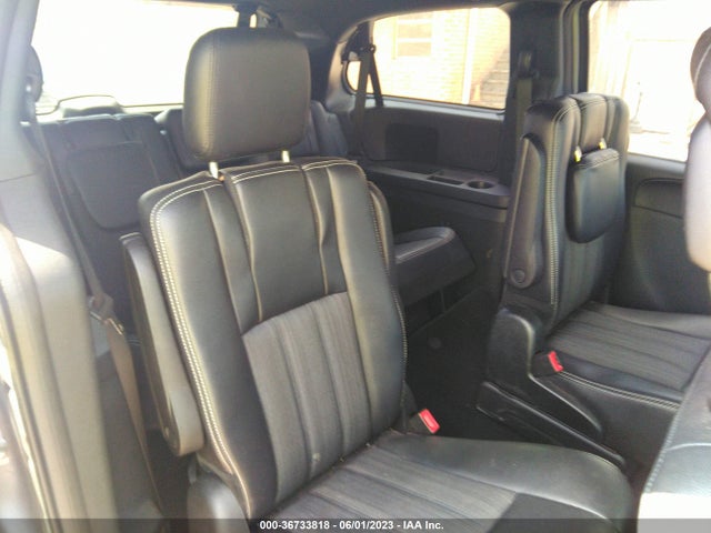 2C4RC1HGXER188299 Chrysler Town & Country S