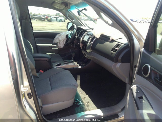 Toyota Tacoma Prerunner 2014 3TMJU4GN1EM167781 Image 7