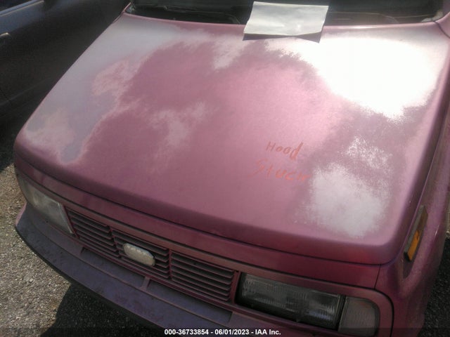 1993 GEO TRACKER VIN: 2CNBJ18U6P6921896