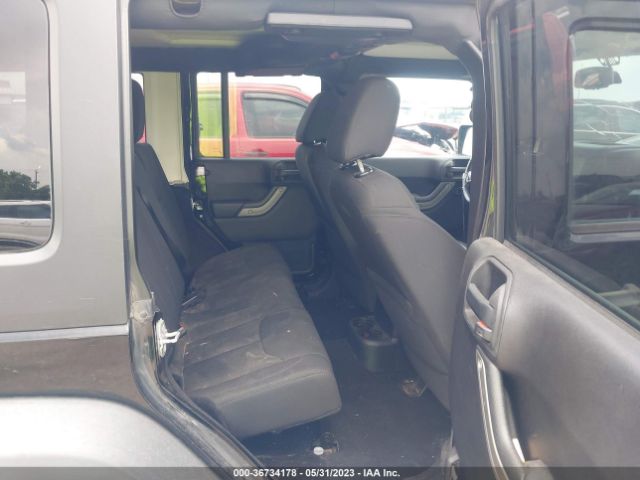 1C4BJWDG9FL763920 Jeep Wrangler Unlimited Sport