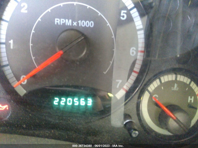 2007 JEEP LIBERTY SPORT VIN: 1J4GL48K17W500446