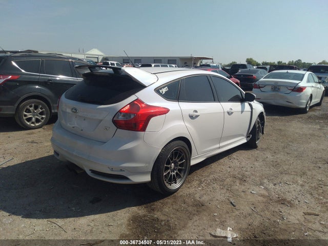 2014 FORD FOCUS ST VIN: 1FADP3L96EL147539