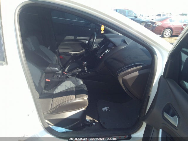2014 FORD FOCUS ST VIN: 1FADP3L96EL147539