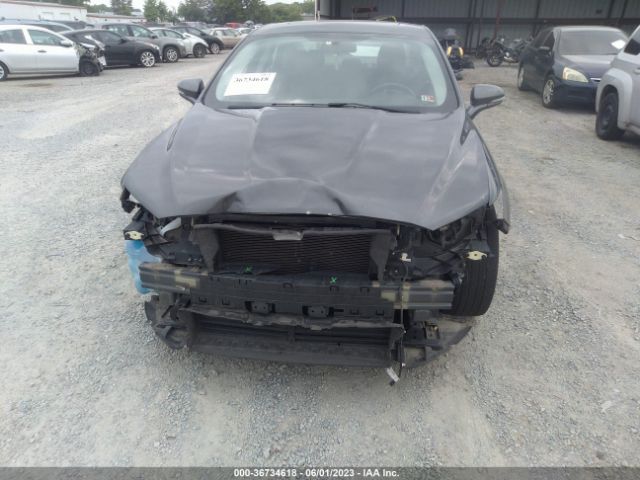 3FA6P0HDXFR286662 Ford FUSION SE