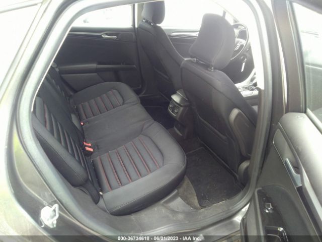 3FA6P0HDXFR286662 Ford FUSION SE