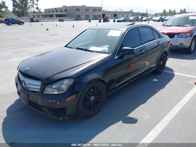 2013 MERCEDES-BENZ C-CLASS C 250 VIN: WDDGF4HBXDR243087