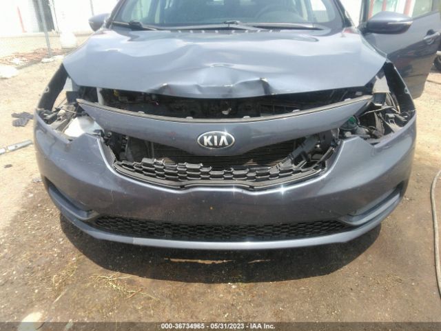 KNAFX4A60G5608076 KIA FORTE LX