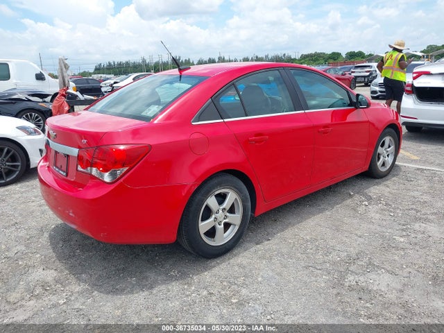 2014 CHEVROLET CRUZE 1LT VIN: 1G1PC5SB8E7239157