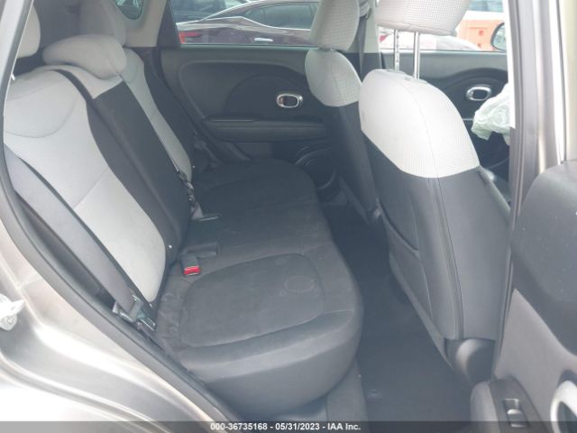 KNDJN2A26F7213925 KIA Soul Base
