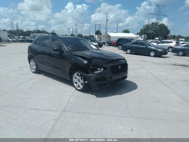 2017 JAGUAR F-PACE SADCJ2BV3HA497473 Photo 0