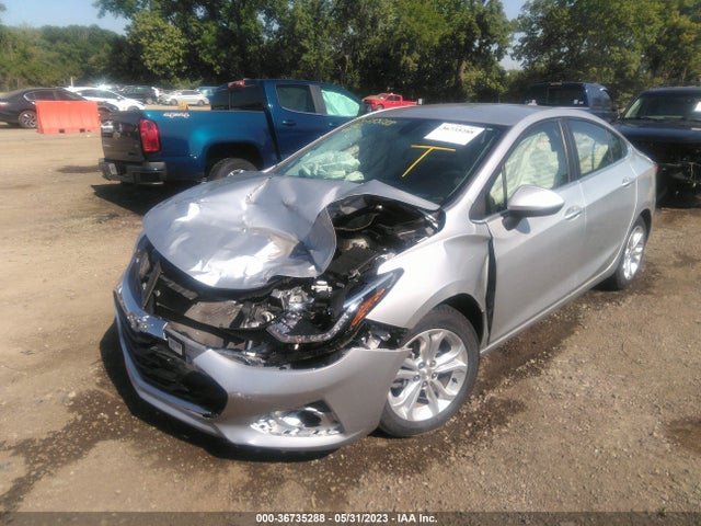 Chevrolet CRUZE LT 2019 1G1BE5SM2K7144899 Image 2
