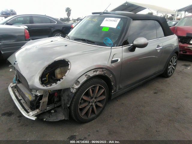 WMWWG5C5XK3H08090 Mini Convertible Cooper