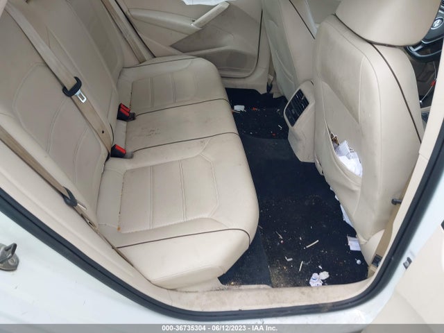 1VWBT7A32HC078420 Volkswagen Passat 1.8t Se