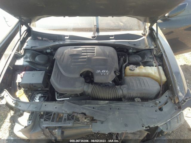 2C3CDXHG0GH241725 Dodge Charger Sxt