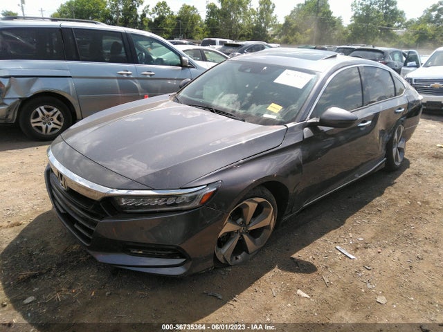 2018 HONDA ACCORD SEDAN TOURING 1.5T VIN: 1HGCV1F95JA078894